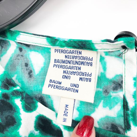 PFERDGARTEN Womens Mynowa Blouse Size 4 Flower Green Smocked Cotton Peplum NWOT - Picture 8 of 10